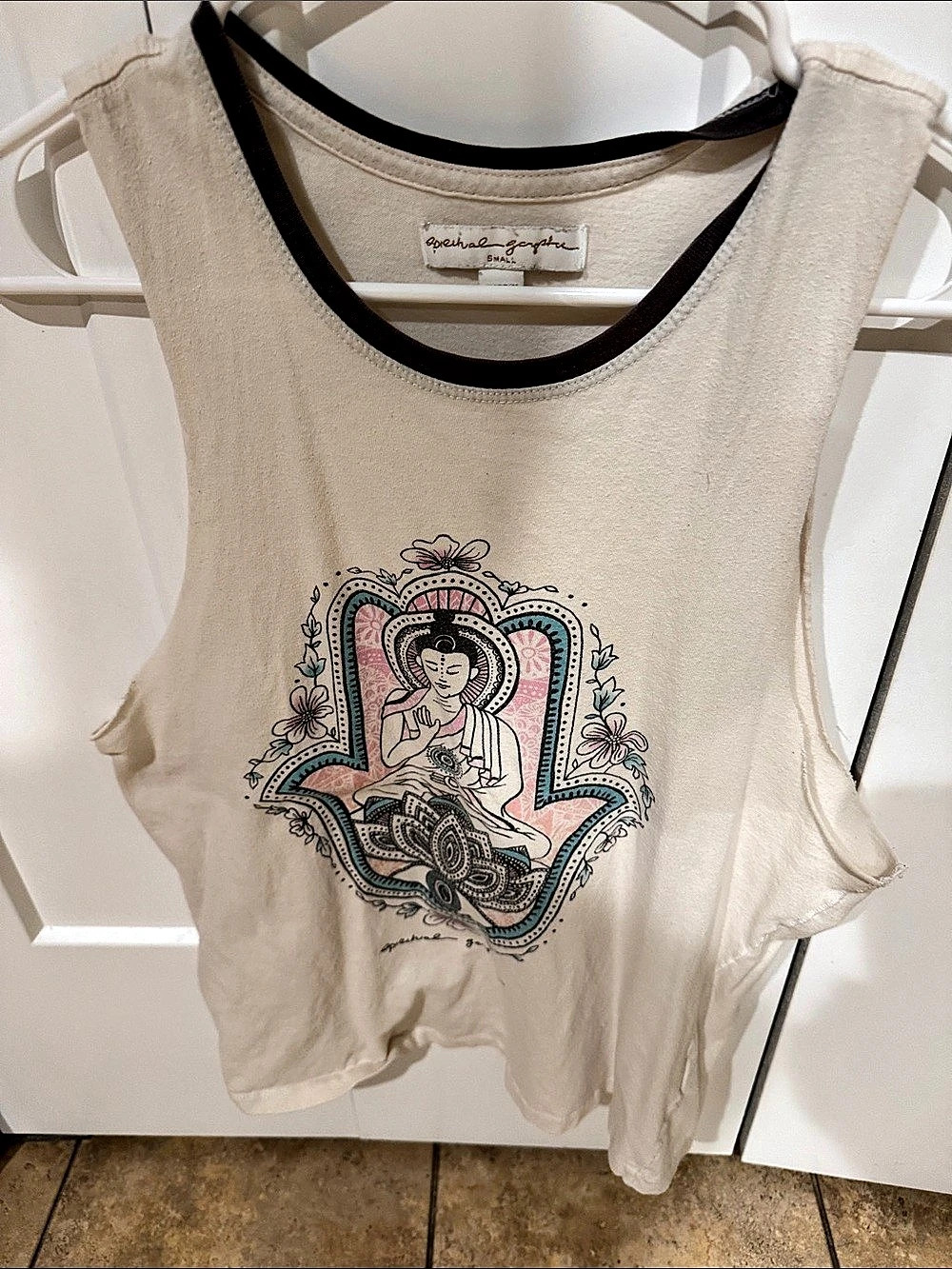 Spiritual Gangster Hamsa Muscle Tank Cream & Black Small